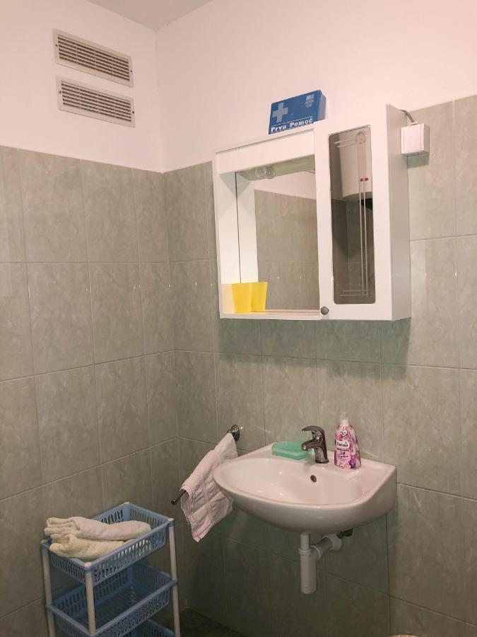 Apartments Damir 2838 Лопар Номер фото